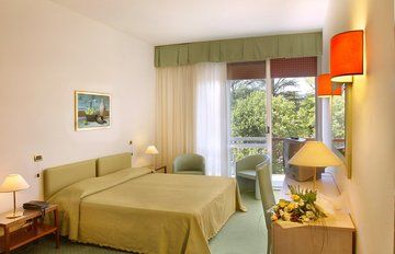 Hotel Cristallino & Suites Montecatini Terme Luaran gambar